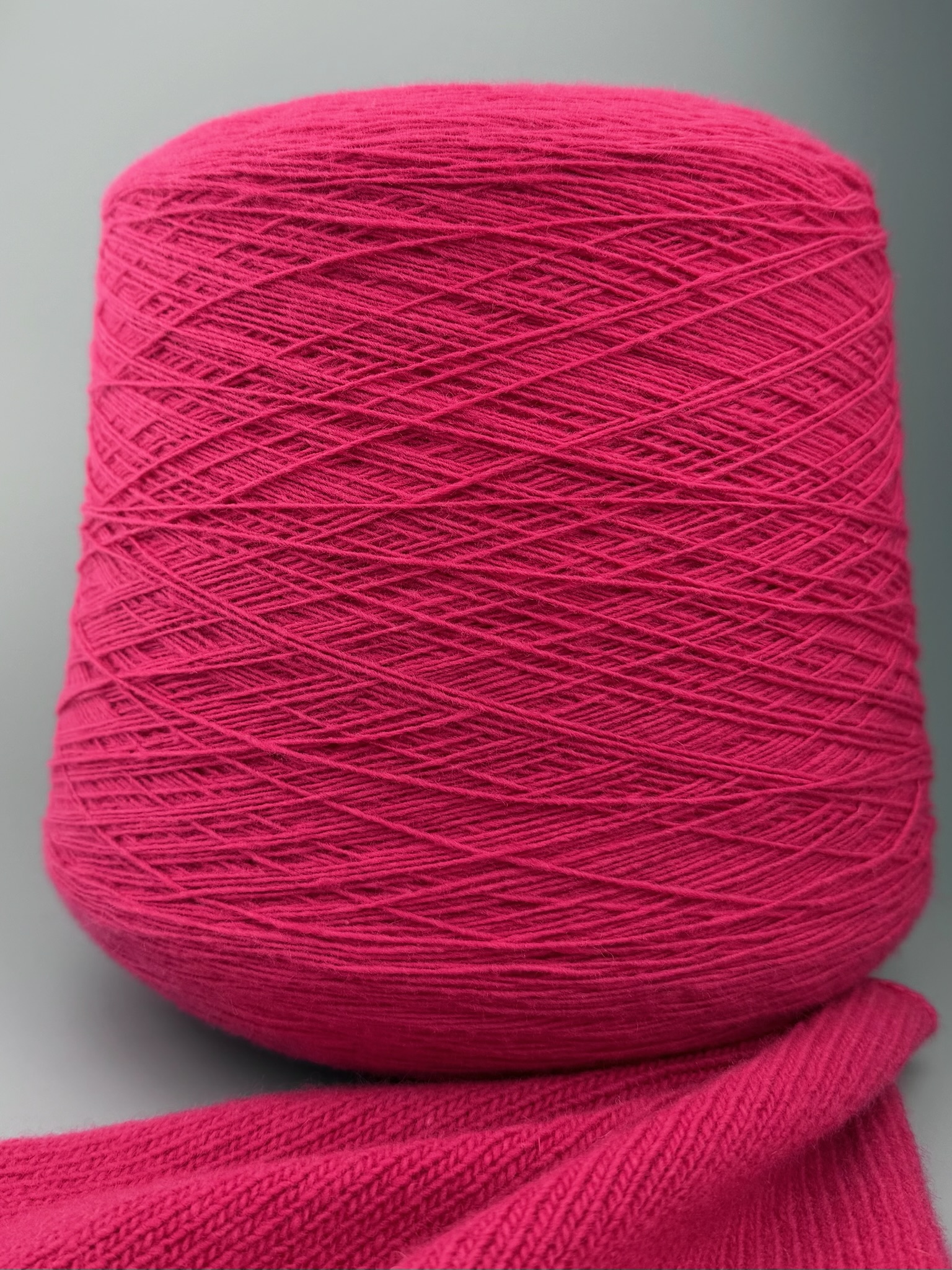 Millefili Ale S 1/6000 – Fil mérinos et cachemire Framboise froide E122 photo 2